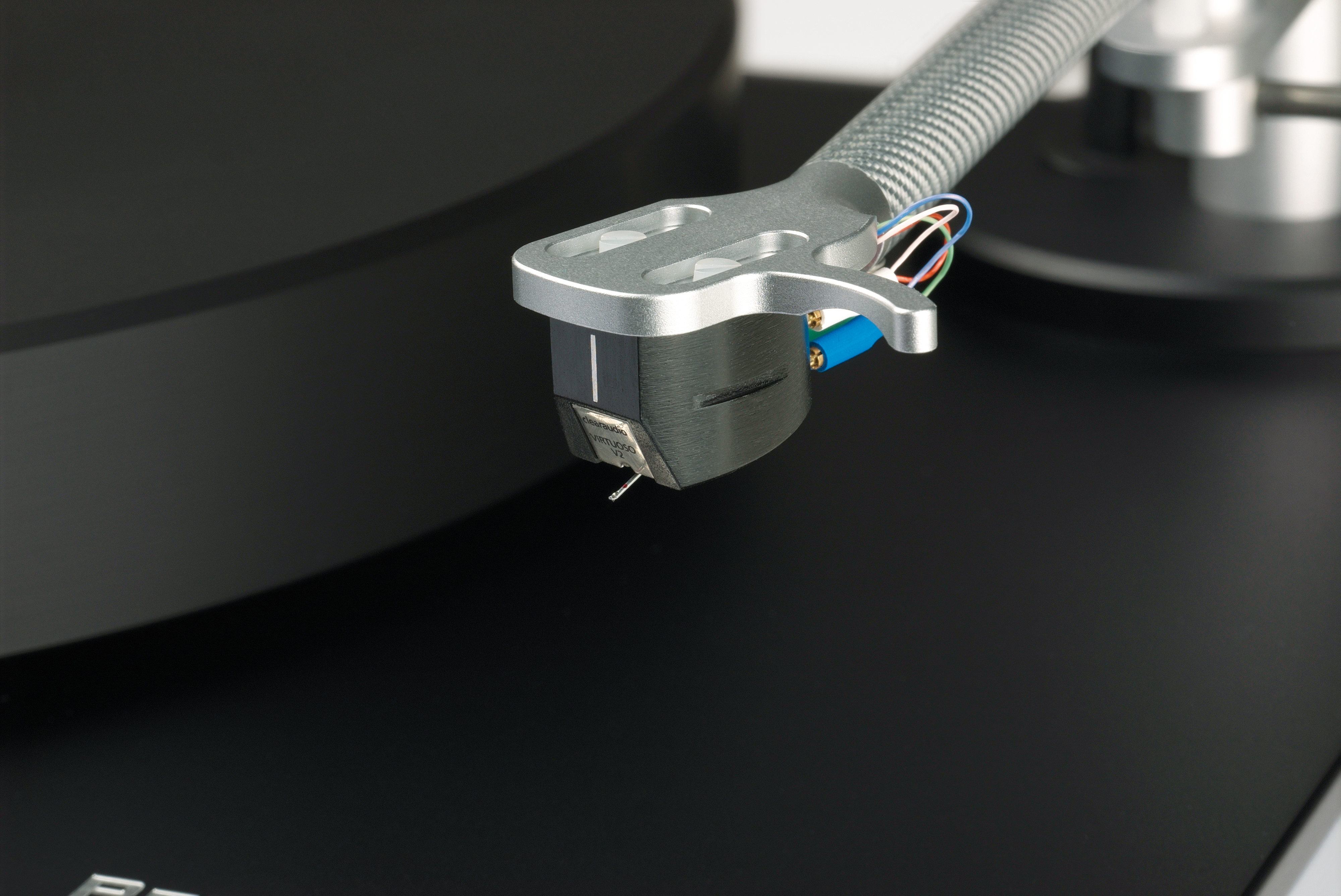clearaudio Performance DC Laufwerk / Verify Carbon Tonarm / Virtuoso V2 MM Tonabnehmer