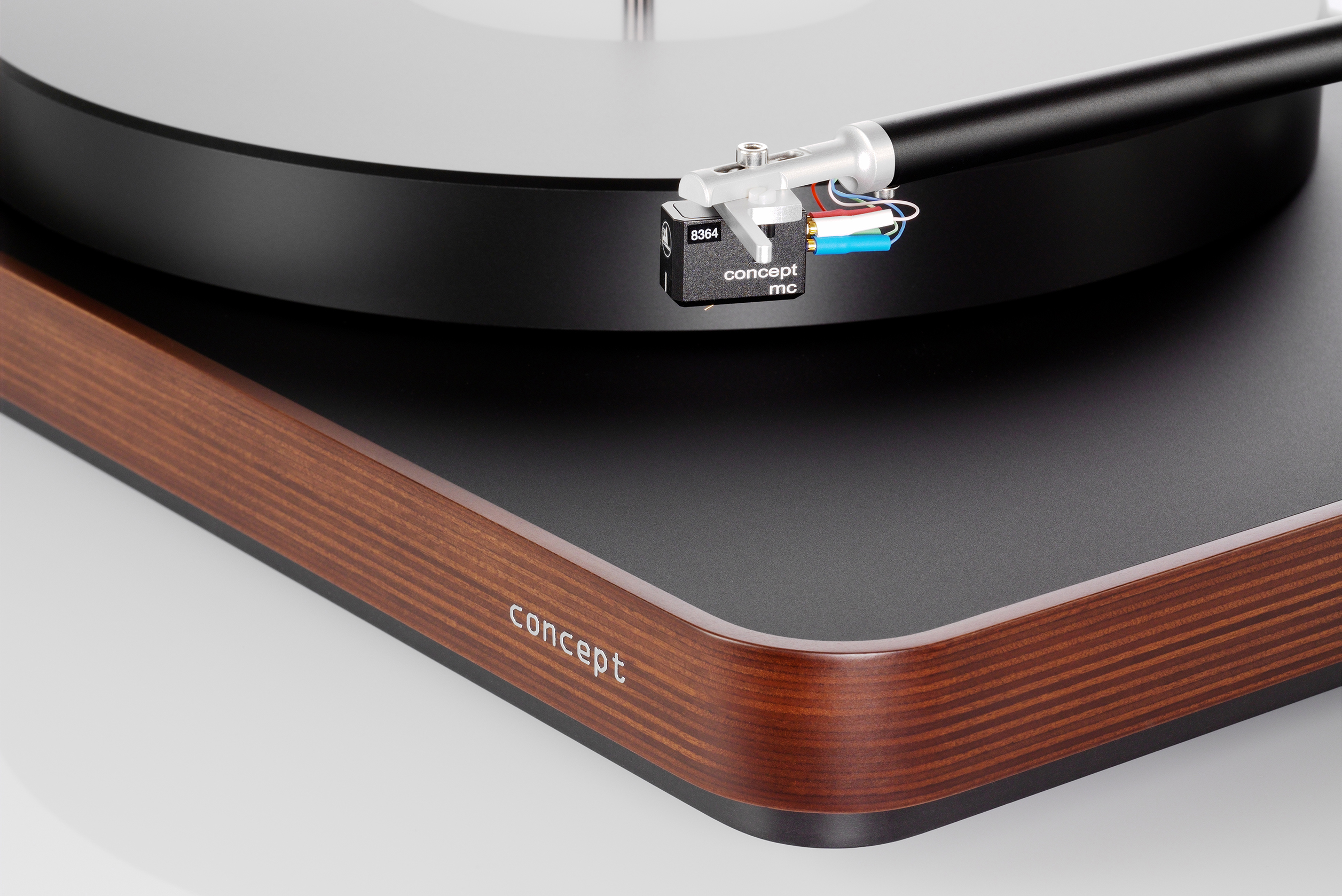 clearaudio Concept Laufwerk / Concept Tonearm / Concept MC Tonabnehmer