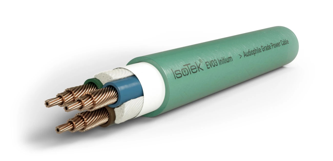 Isotek V5 Polaris Netzleiste CH inkl. EV03 Initium CH auf IEC C13