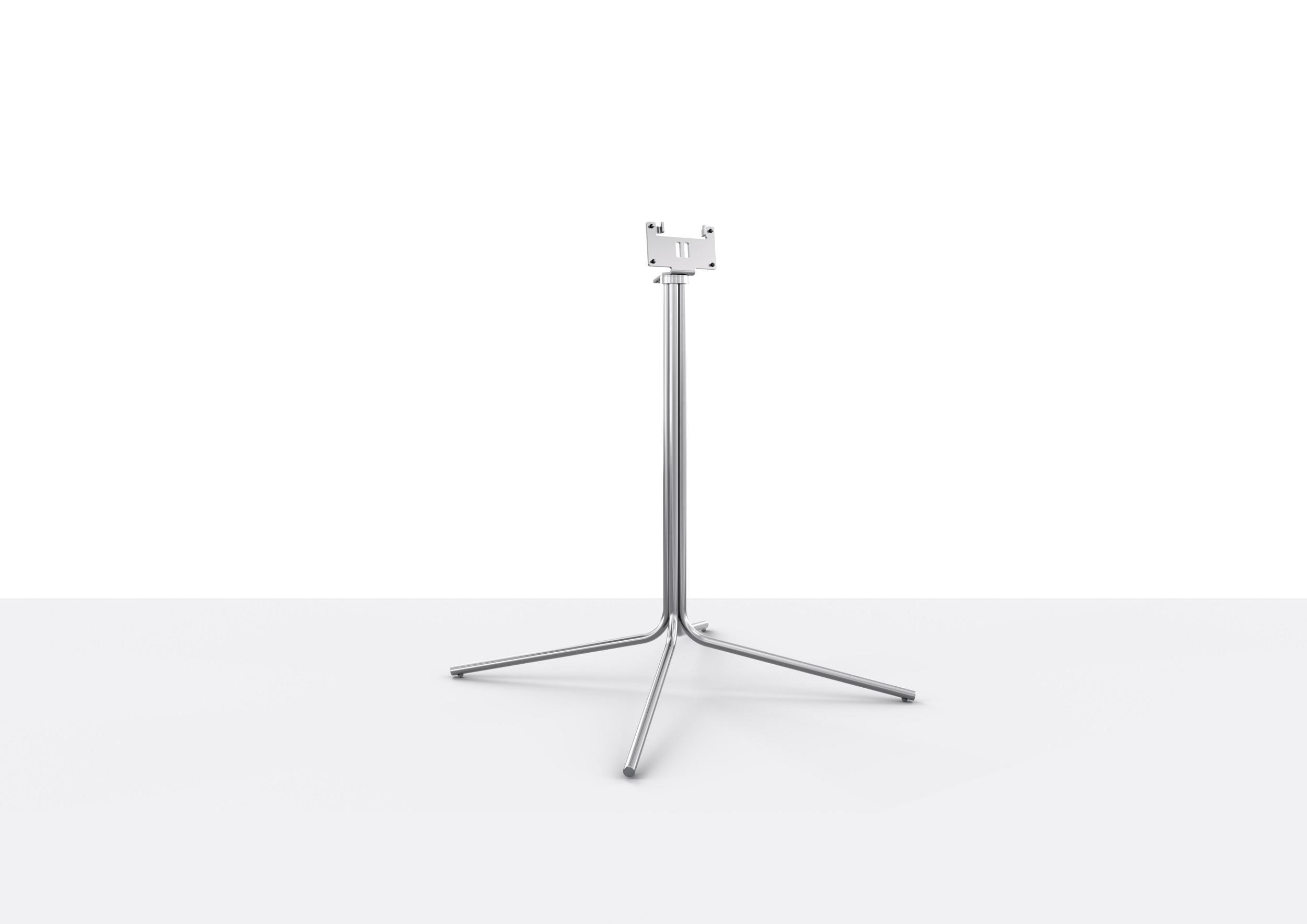 Loewe Floorstand zu bild c.32